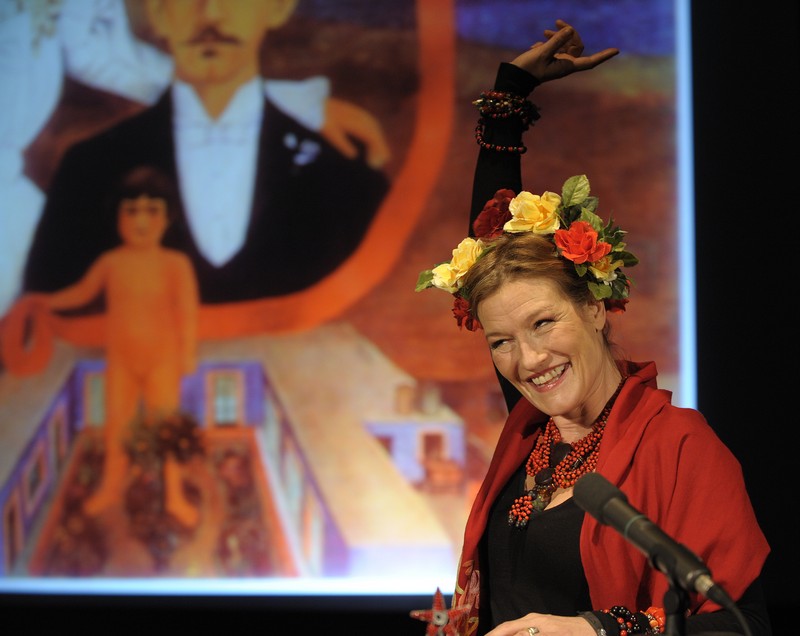 SUZANNE VON BORSODY